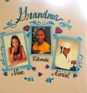 phototransfer with airbrush on t-shirt